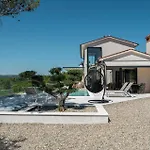 Luxurious In * Trget