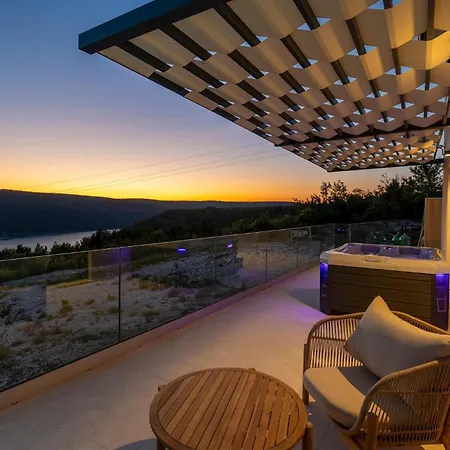 Luxurious In Casa de Férias