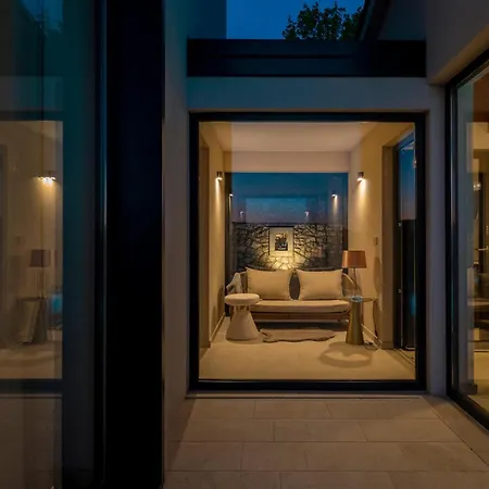 Luxurious In